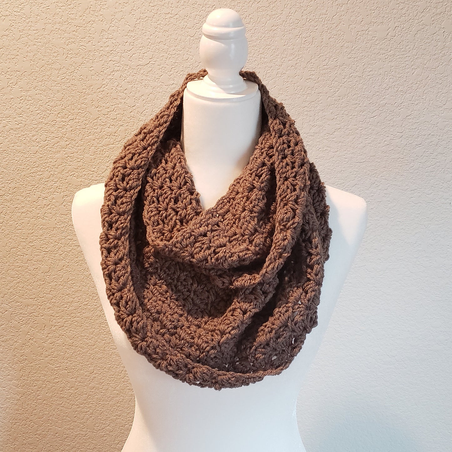 Crochet Pattern: Autumn Chill Cowl