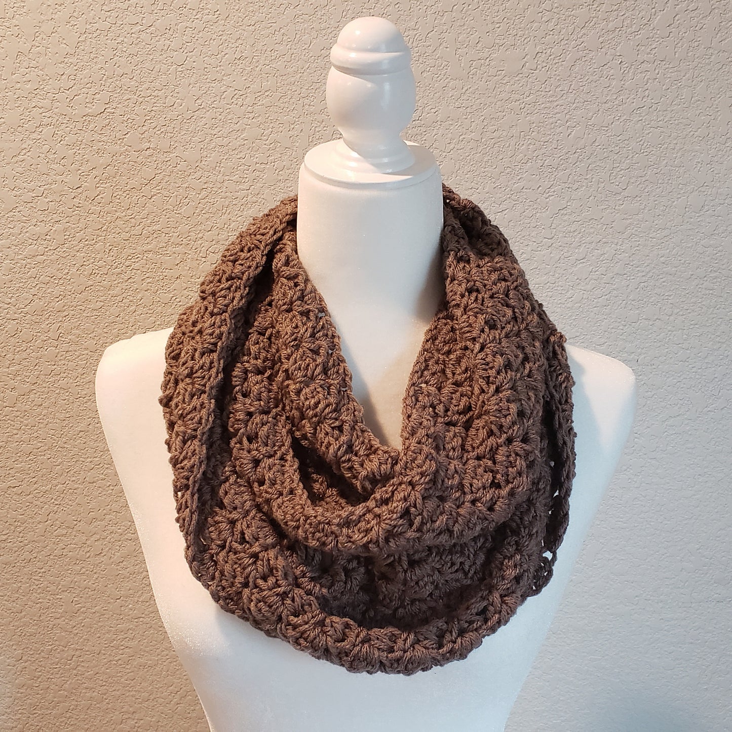 Crochet Pattern: Autumn Chill Cowl