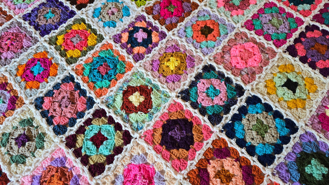 Free Crochet Pattern: Diamond Twist Blanket!