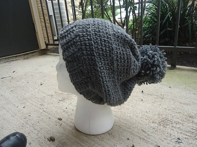 Crochet Pattern: Delightful Ribbed Slouchy Hat!