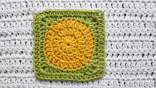 Free Crochet Pattern: Squared Off Circle!