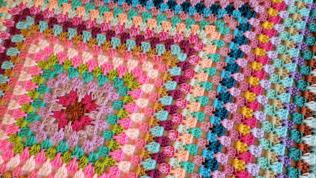 How to Crochet a Star Granny Square - Free Easy Step by Step