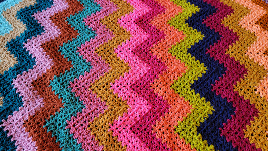 Free Crochet Pattern: Peaks & Valleys Blanket!