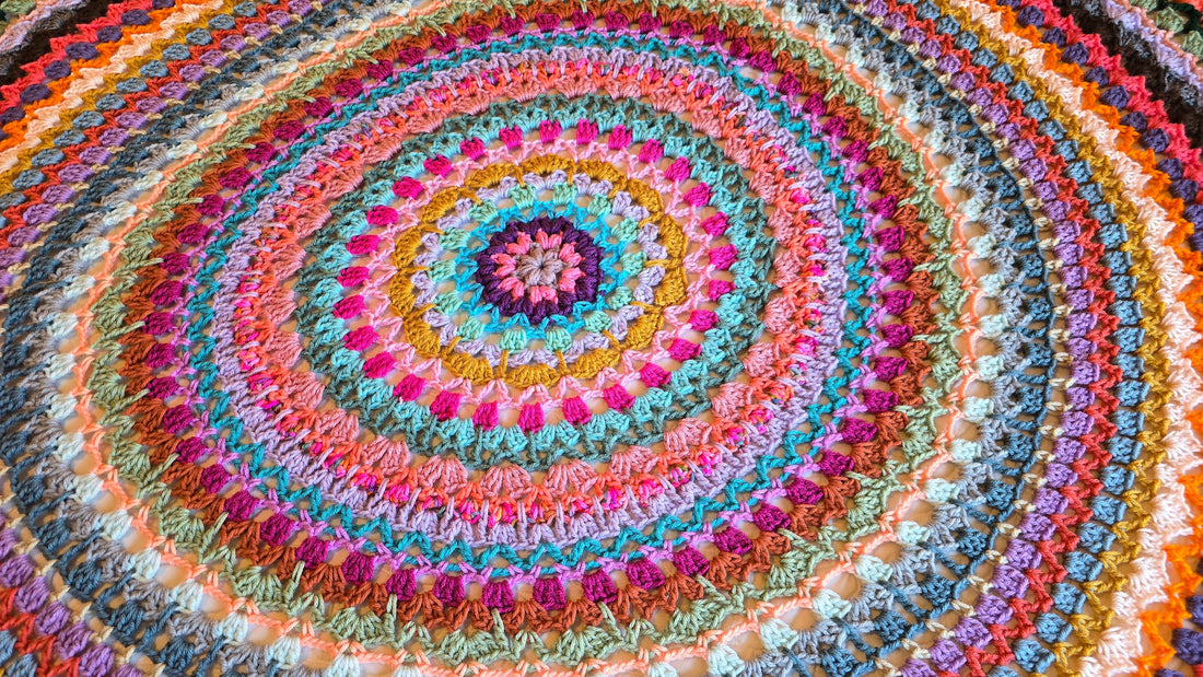 Crochet Pattern: Strawberry Moon Afghan!