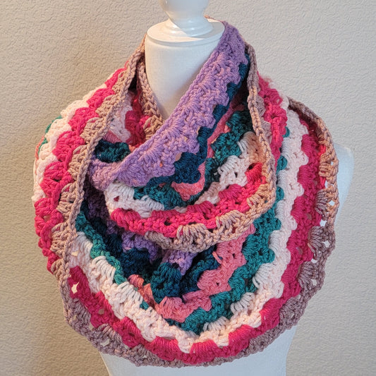 Crochet Pattern: Drama Queen Cowl