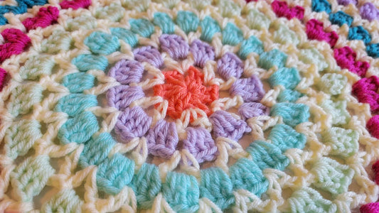 Rose Pearl Afghan - Handmade Afghans, Crocheted Afghans, Crocheted Blankets, Crochet Afghans, Crochet Blankets, Throws, Round, Color, Pretty