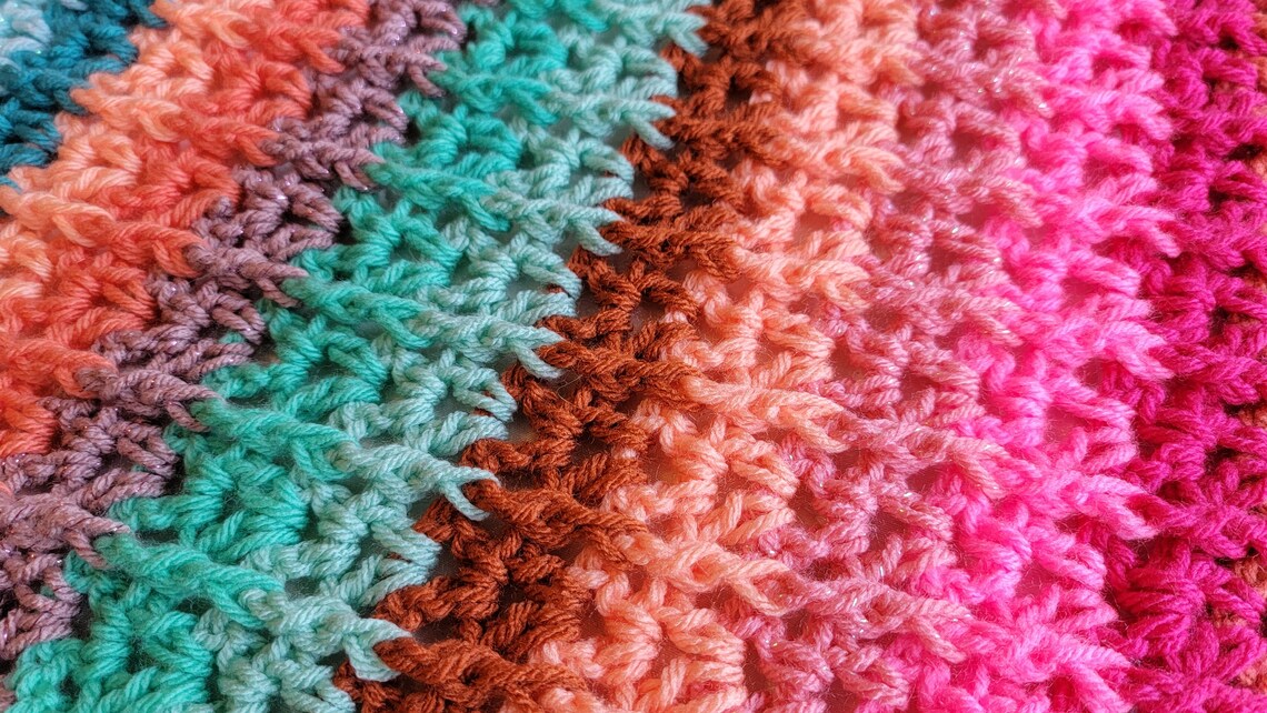 Lavish Style Afghan - Handmade Afghans, Crocheted Afghans, Crocheted Blankets, Crochet Afghans, Crochet Blankets, Throws, Colorful, Pretty
