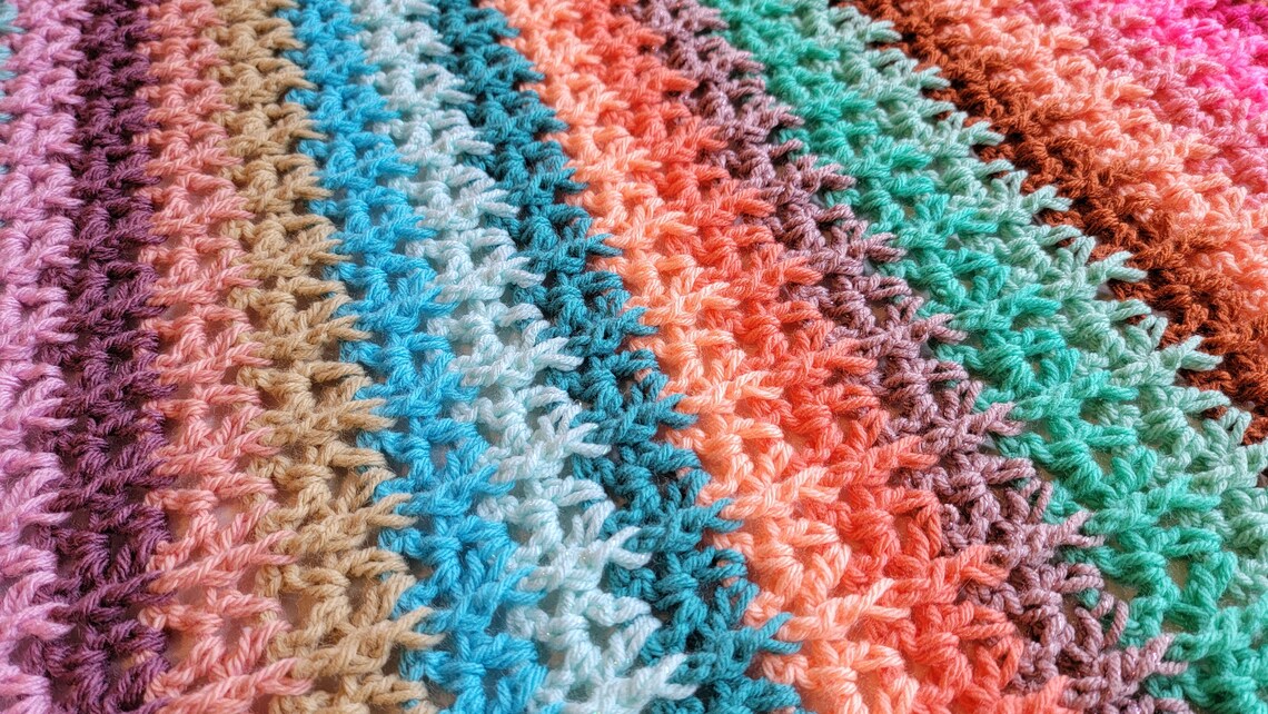 Lavish Style Afghan - Handmade Afghans, Crocheted Afghans, Crocheted Blankets, Crochet Afghans, Crochet Blankets, Throws, Colorful, Pretty