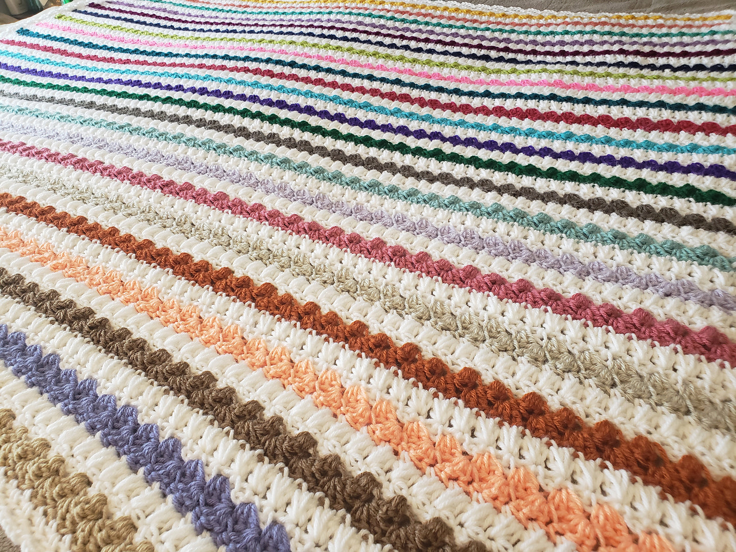 Crochet Pattern: Frosted Cake Afghan